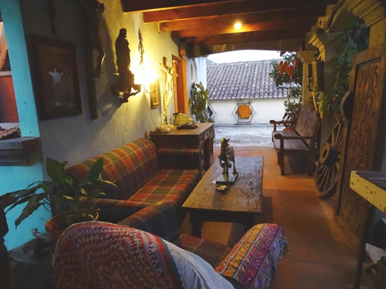 Posada San Sebastian Antigua ภายนอก รูปภาพ
