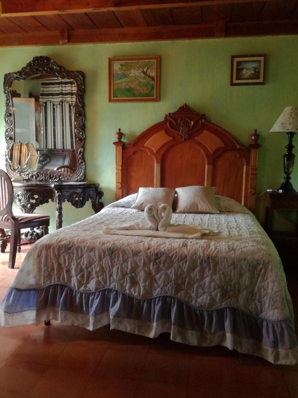 Posada San Sebastian Antigua ภายนอก รูปภาพ
