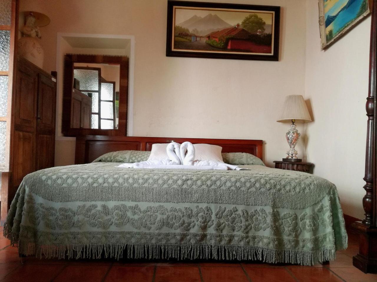 Posada San Sebastian Antigua ภายนอก รูปภาพ