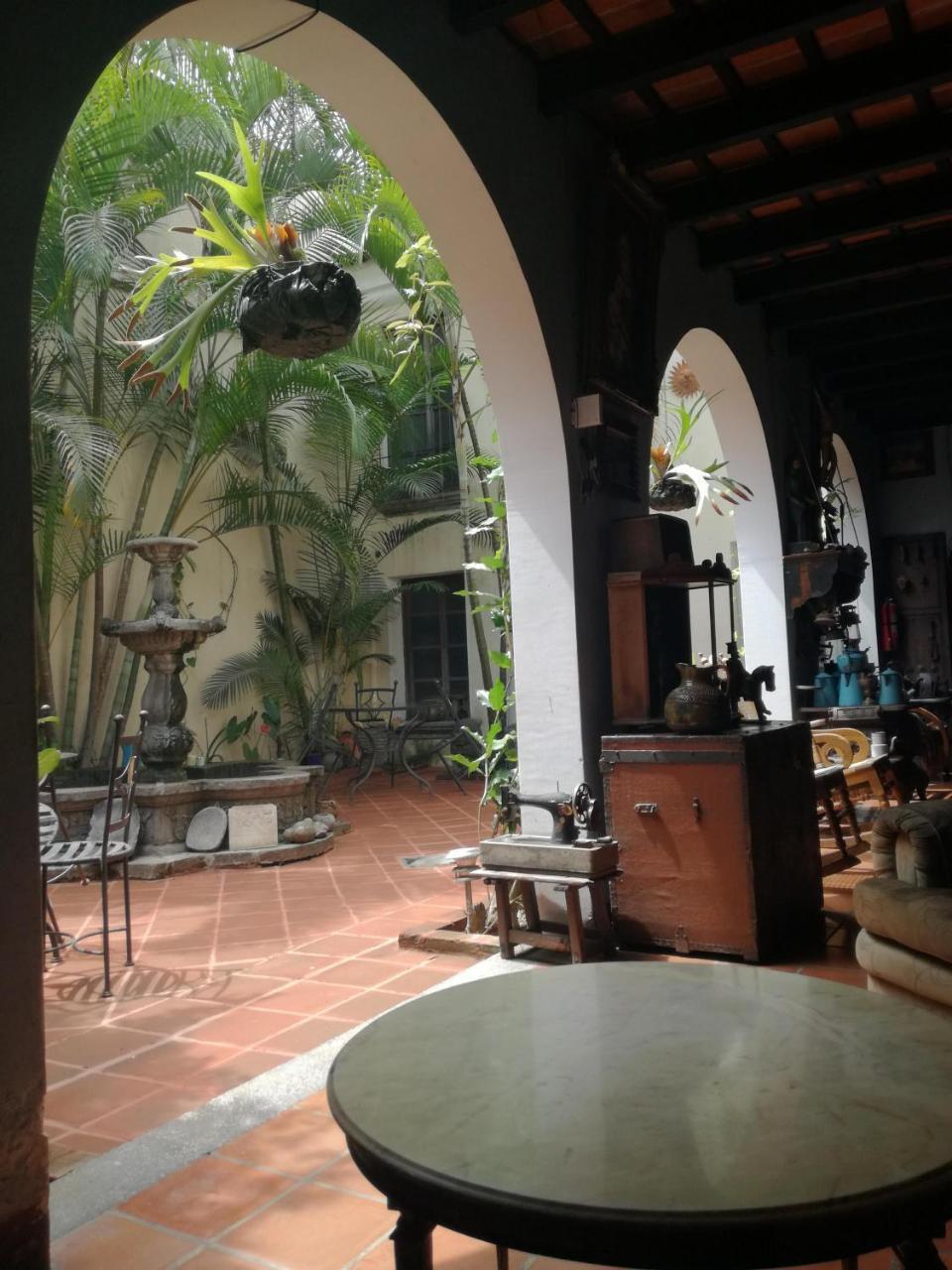 Posada San Sebastian Antigua ภายนอก รูปภาพ